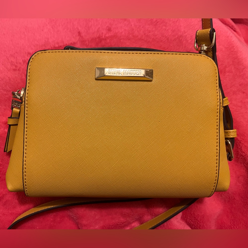 Steve Madden Mustard Crossbody Bag